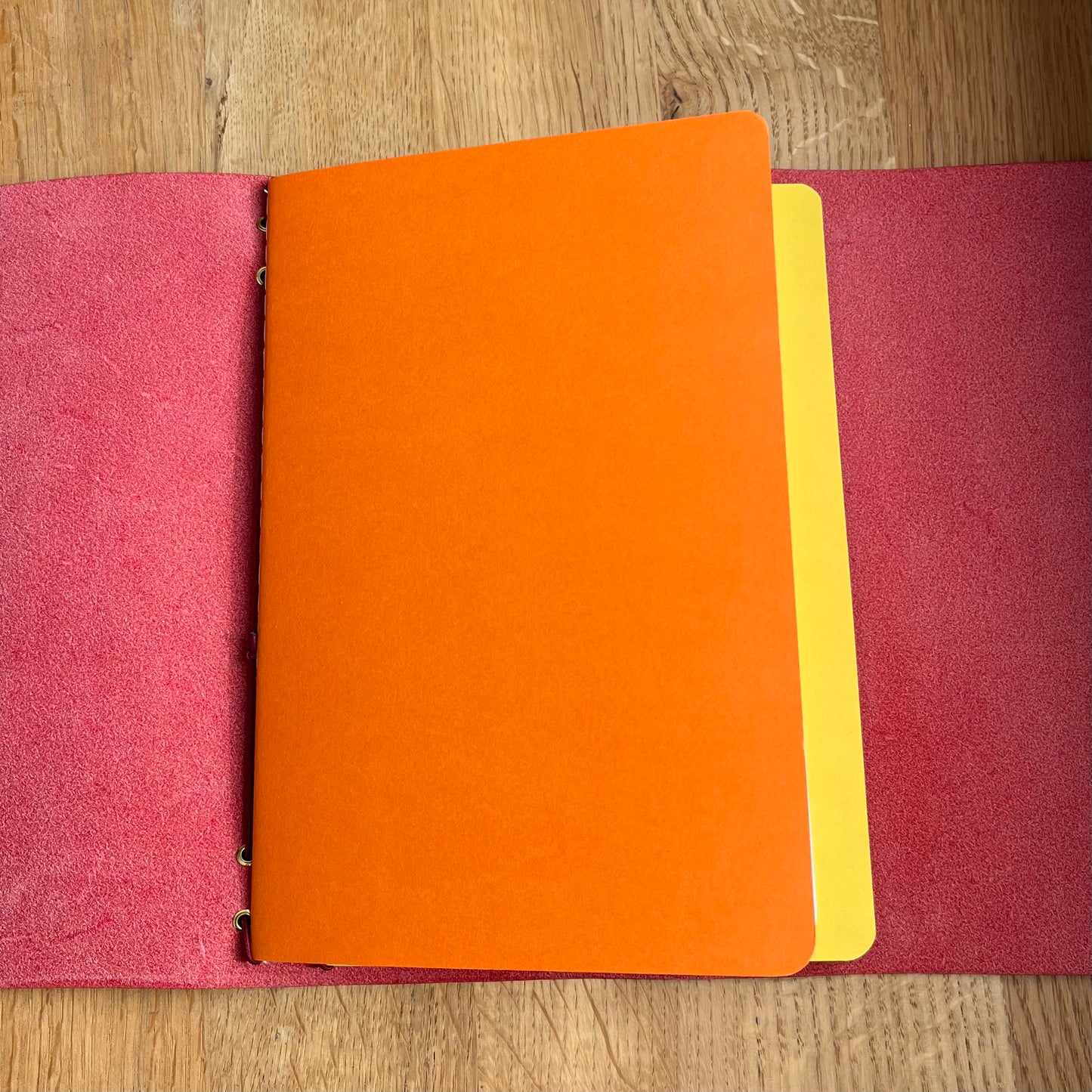 Lederjournal Rubinrot
